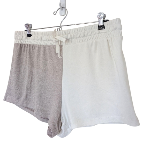 Z Supply Opposites Attract Shorts Lounge Bone Taupe Elastic Waist Women Large - Picture 6 of 13